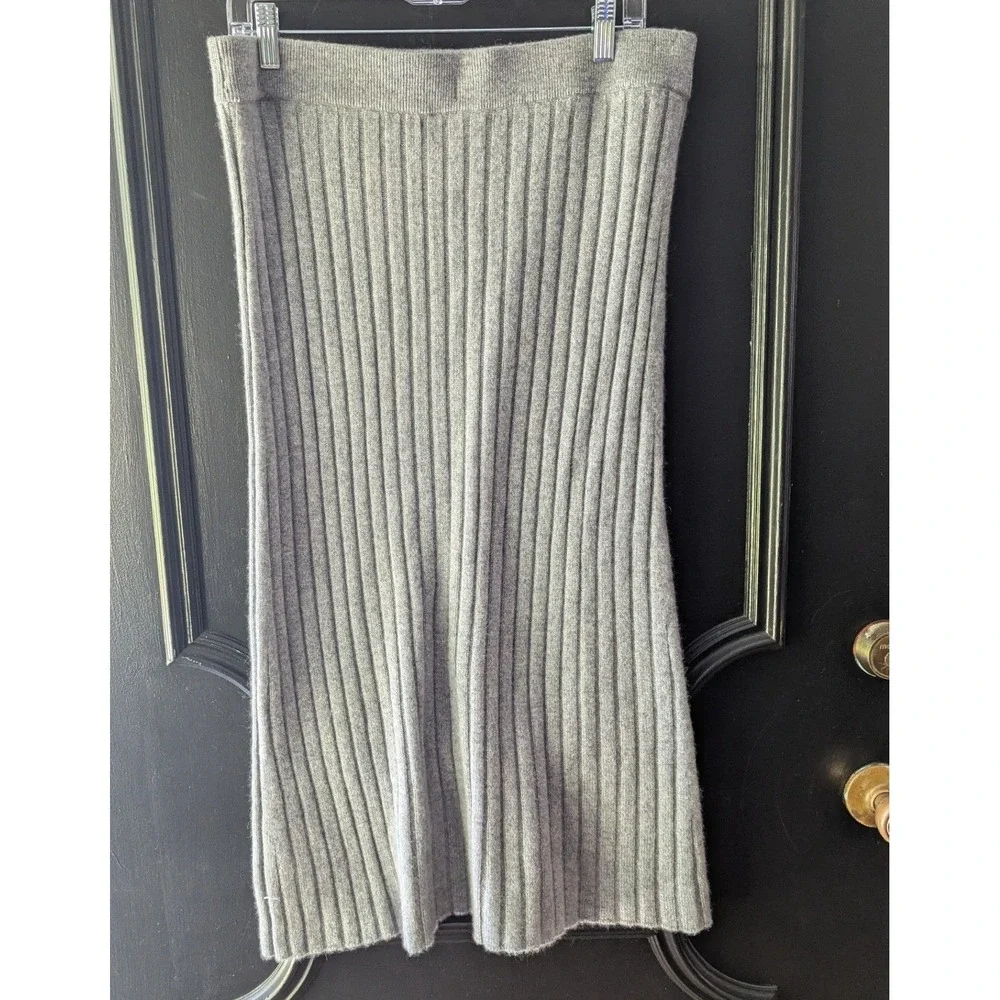 Quince Light Gray 100% Cashmere Ribbed‎ Knit Midi Skirt Minimalist Chic Pull On
